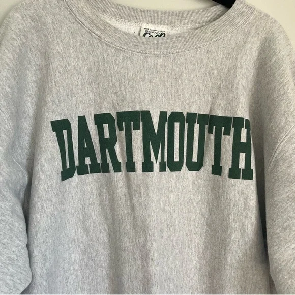 Vintage Dartmouth grey and green spell out college crewneck
